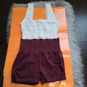 Nwot! Free People movement good karma bundle set in white/ burgundy